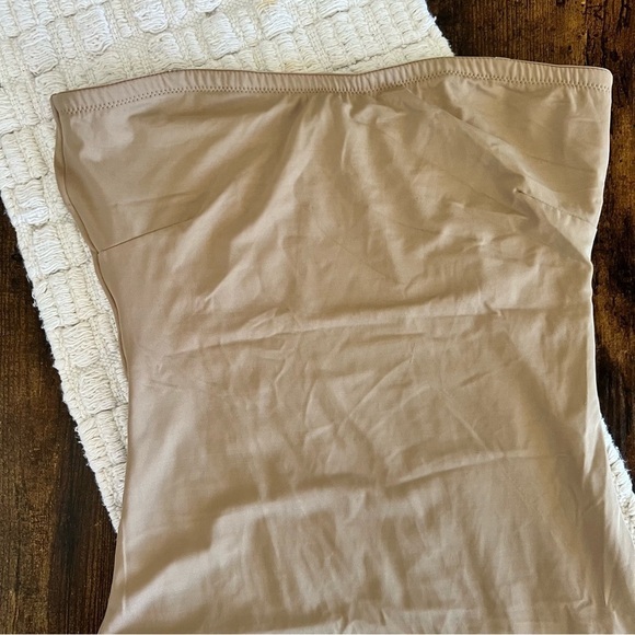 Assets by Spanx shaping  slip Size Large - Picture 3 of 8